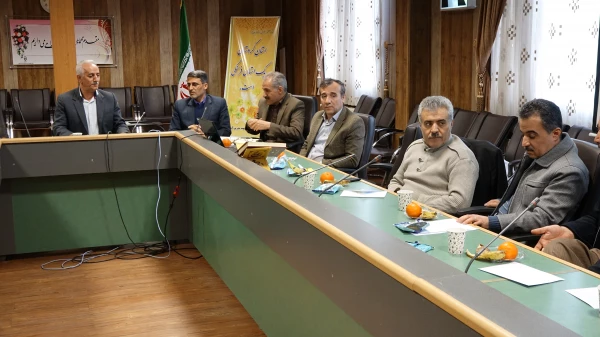 به روایت تصویر؛

آخرین جلسه سال 1397 در دانشگاه فرهنگیان کردستان 3