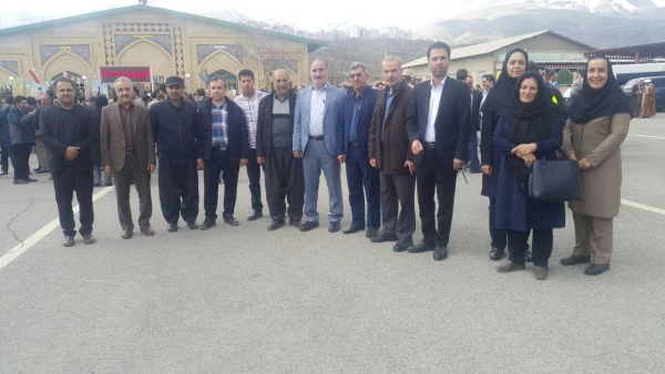 جامعه دانشگاه فرهنگیان همگام با مردم کردستان در حمایت از سپاه پاسداران تجمع کردند 3