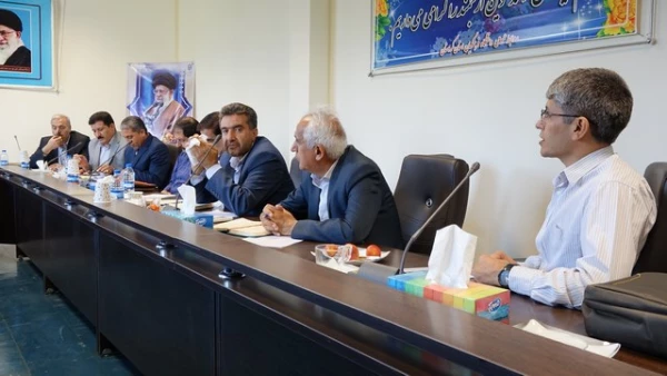 در سالن جلسات مدیریت استانی برگزار شد؛

جلسه ساماندهی دانشجو معلمان درس کارورزی دانشگاه فرهنگیان کردستان در سال تحصیلی 99-98 2