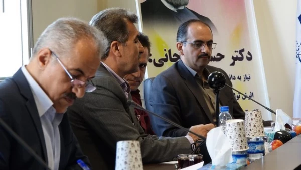 در سالن جلسات مدیریت استانی برگزار شد؛

جلسه ساماندهی دانشجو معلمان درس کارورزی دانشگاه فرهنگیان کردستان در سال تحصیلی 99-98 10