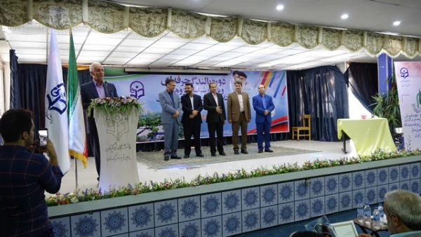 آیین تجلیل از برگزیدگان نکوداشت یکصد سال تربیت معلم در ایران در دانشگاه فرهنگیان کردستان برگزار گردید 13