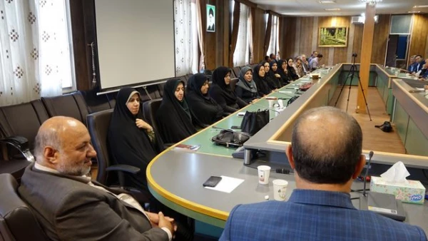 نشست صمیمی دکتر دلقندی و شکیبا با اساتید و کارکنان دانشگاه فرهنگیان کردستان 3