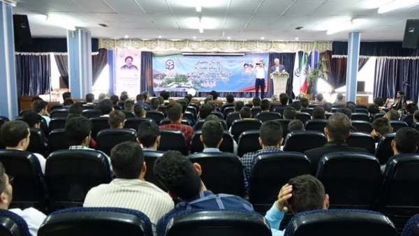 دانشجو معلمان در وادی انسان سازی قدم نهاده اند 7