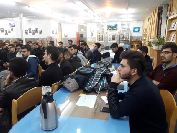 نخستین جلسه کارگاه رمان نویسی برگزار شد 7