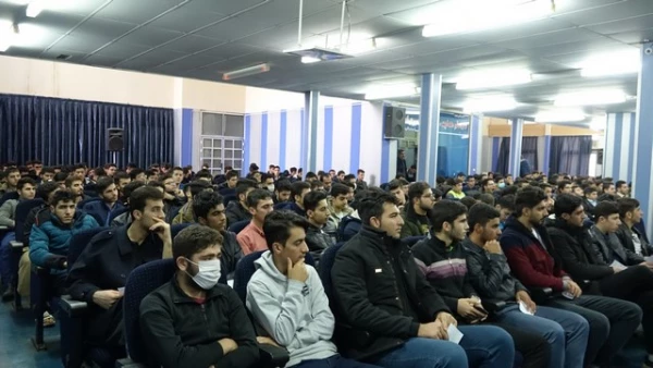 نشست پرسش و پاسخ دانشجو معلمان پردیس شهید مدرس 6