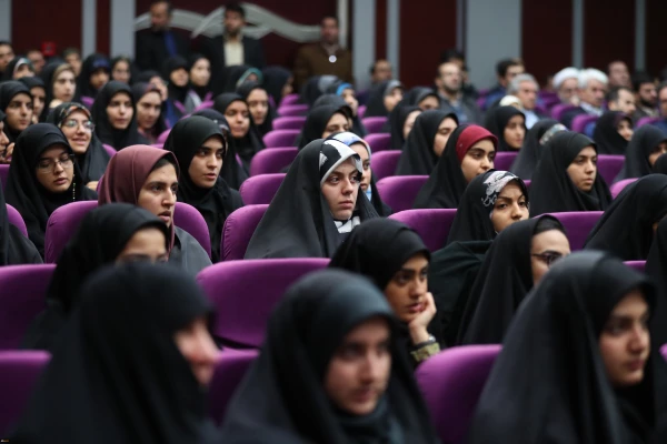 476967_4065792382_3648_2432