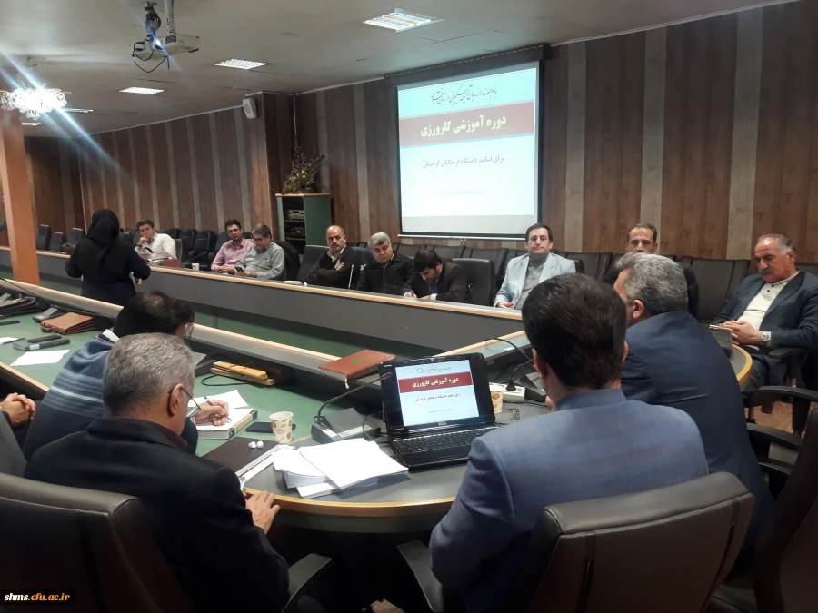 دوره آموزشی "بازآموزی مدرسان کارورزی" در دانشگاه فرهنگیان کردستان  5