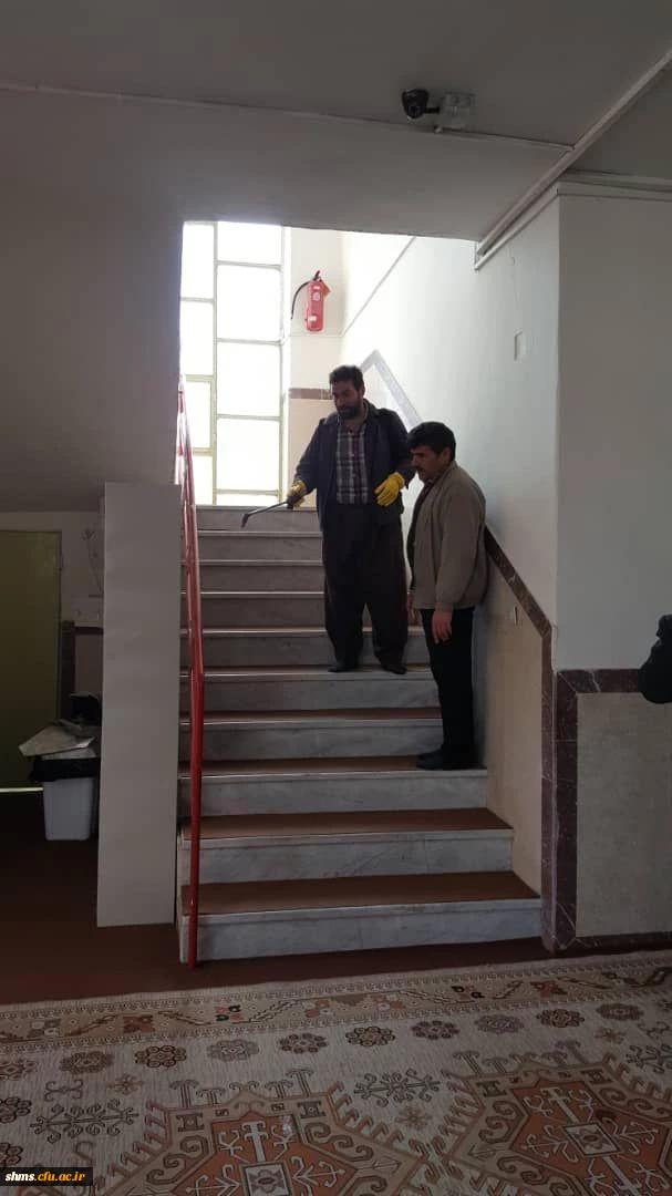 ضد عفونی مستمر فضاهای مختلف دانشگاه فرهنگیان کردستان ادامه دارد 10