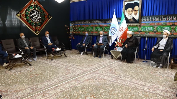 دیدار دکتر یحیی معروفی و مسئولین دانشگاه فرهنگیان استان کردستان با نماینده ولی فقیه در کردستان 3